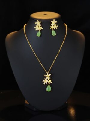 Gold Green Teardrop Pendant Necklace and Earrings Set – Party Wear Jewelry