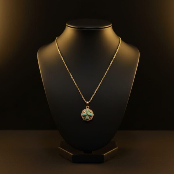 Turquoise Flower Pendant Necklace in Gold – Elegant Floral Jewelry for Women, Perfect Gift for Her