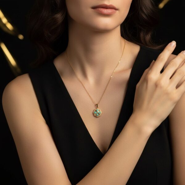 Turquoise Flower Pendant Necklace in Gold – Elegant Floral Jewelry for Women, Perfect Gift for Her