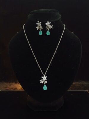 Silver  turquoise ,silver black, silver brown , silver Teardrop Pendant Necklace and Earrings Set  Crystal Party Wear Jewelry