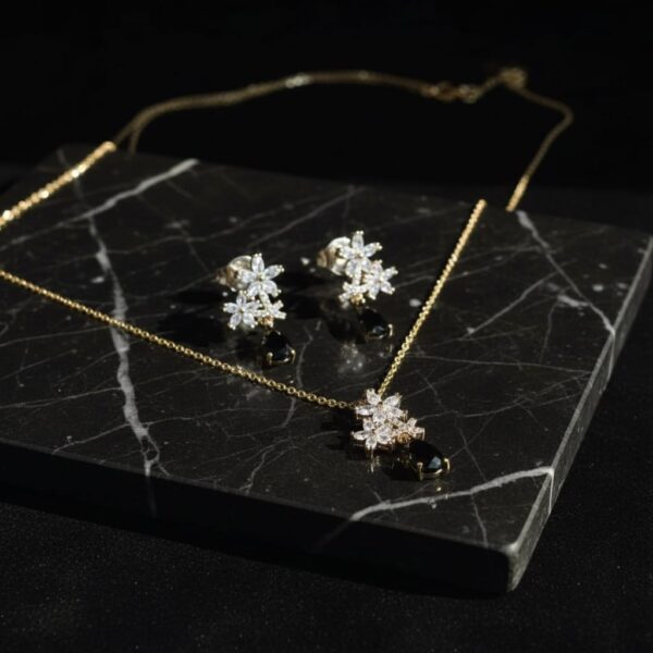 Silver  turquoise ,silver black, silver brown , silver Teardrop Pendant Necklace and Earrings Set  Crystal Party Wear Jewelry