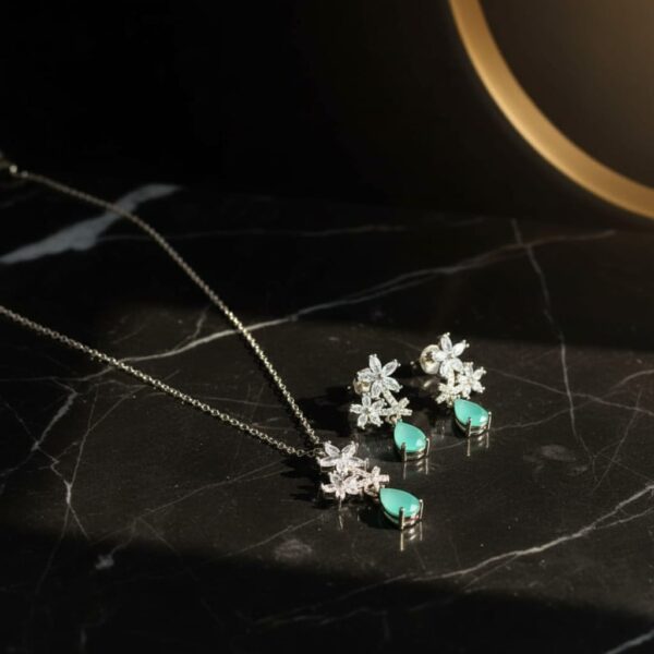 Silver  turquoise ,silver black, silver brown , silver Teardrop Pendant Necklace and Earrings Set  Crystal Party Wear Jewelry