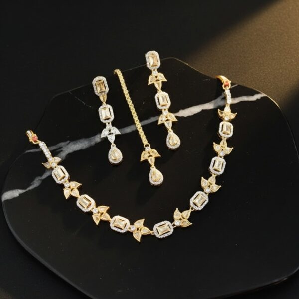 Elegant Gold plated 1 carat indian CZ Jewelry Set - Necklace, Earrings & Maang Tikka