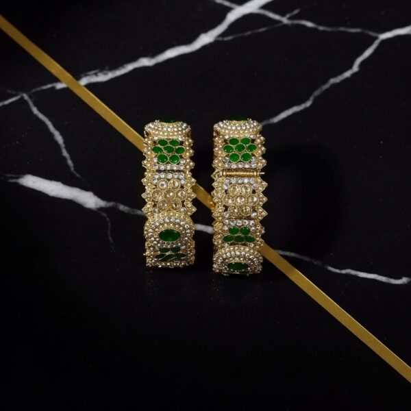 Emerald & Diamond-Look Kundan Cuff Bangle Set for Women – Luxury Indian Bridal Jewelry with Gold Finish & Green Stones