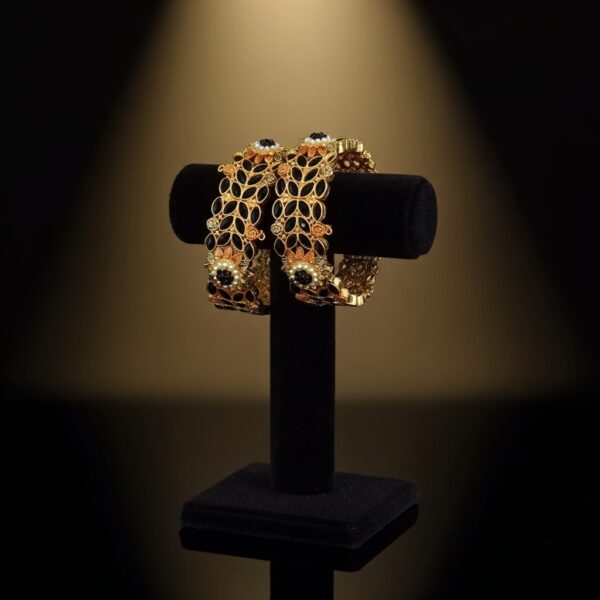 Black & Gold Kundan Bangle Set for Women – Elegant Indian Bridal & Festive Jewelry with Pearl Accents